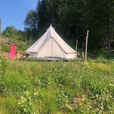 Glampingtaelt Hotel Torsby Exterior foto